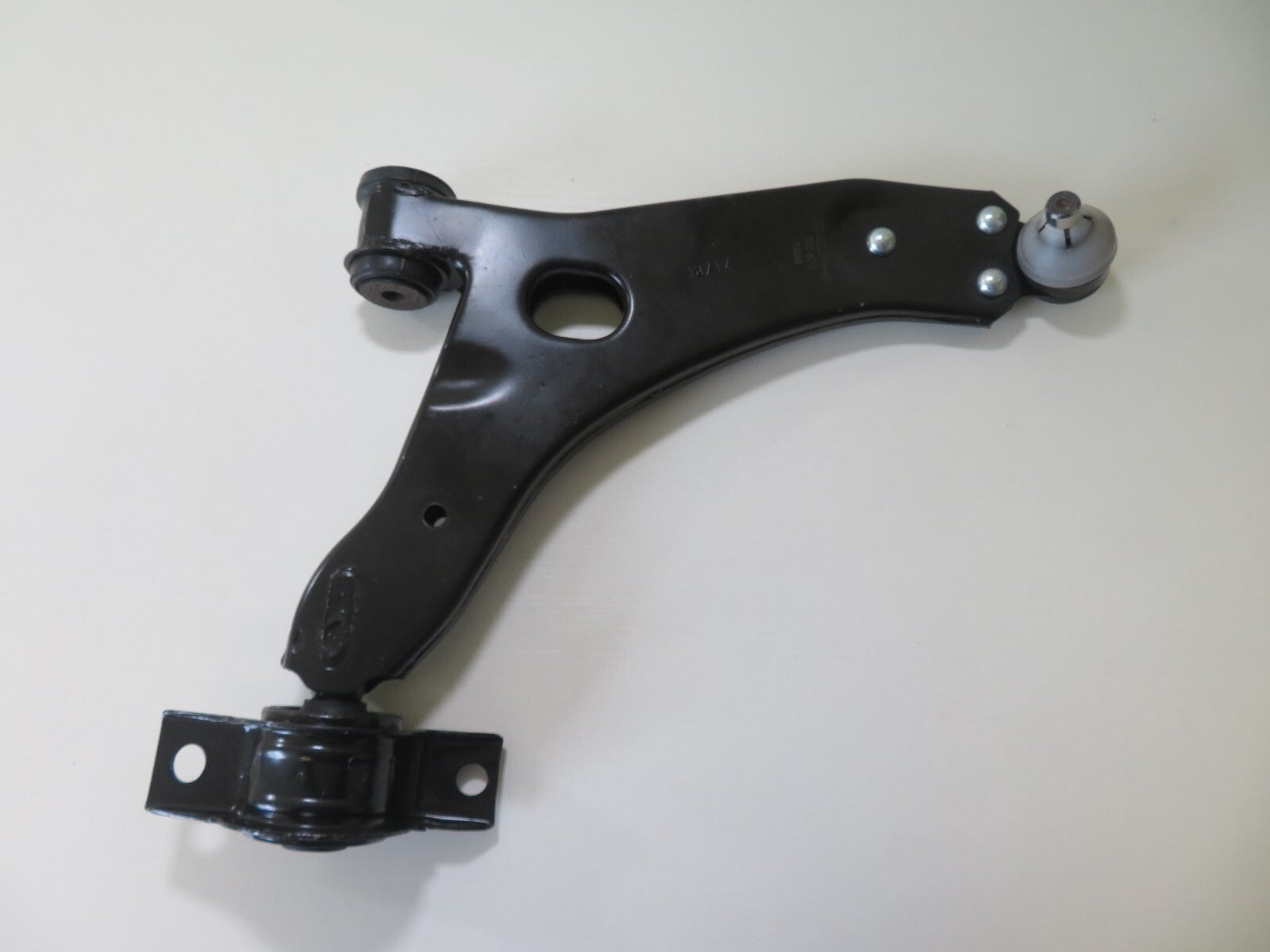 OS DRIVER RIGHT LOWER CONTROL ARM FOR FORD FOCUS MK1 1998-2004 TC871 DELPHI