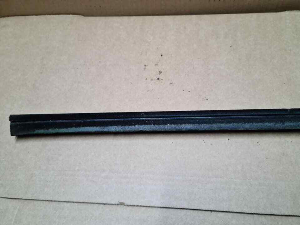 SUZUKI JIMNY NS DOOR WEATHER STRIP 1998-2015 