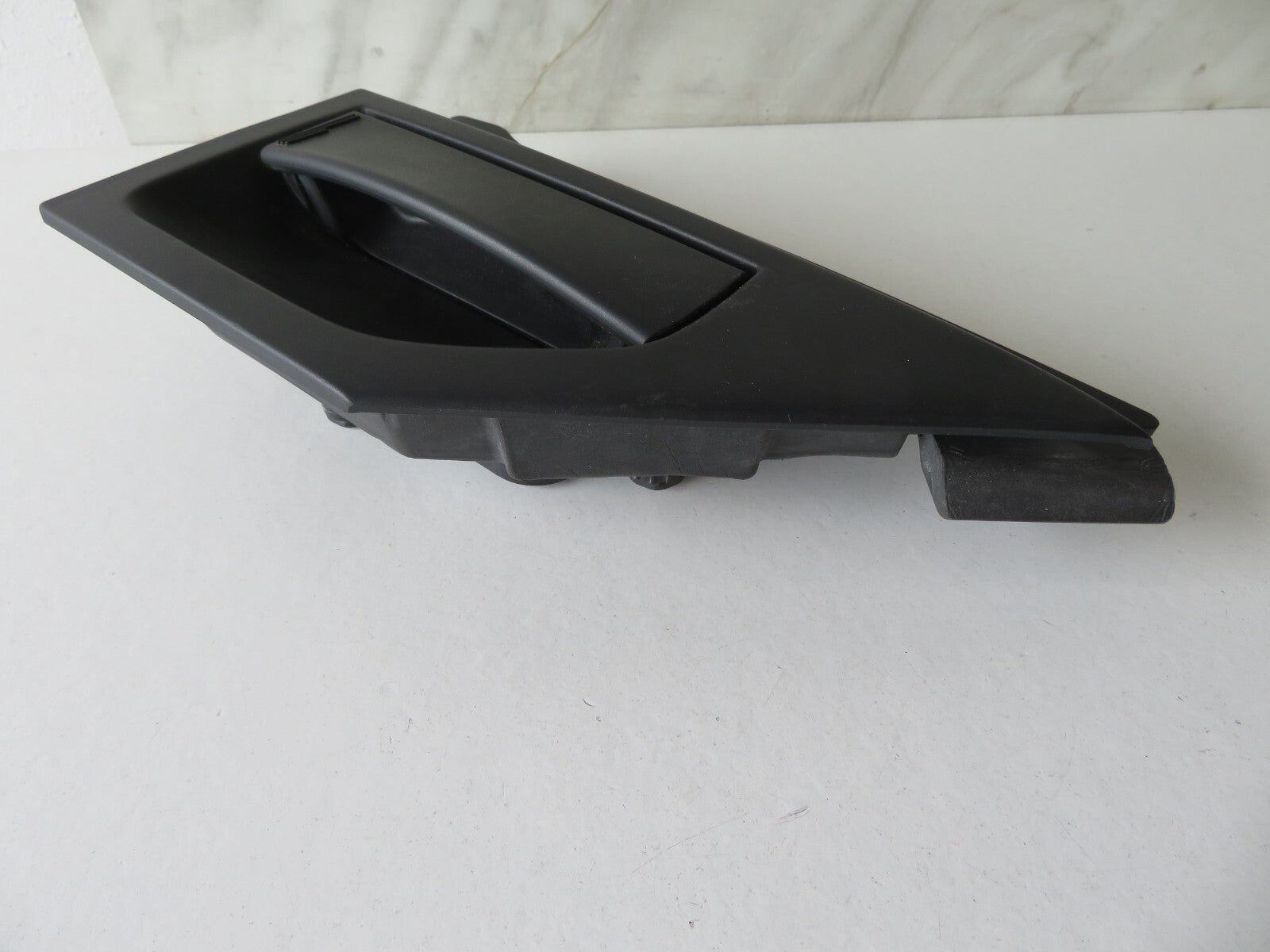 RENAULT TWINGO NSR REAR EXTERIOR DOOR HANDLE 826067397R 2014-2017 AMS1558