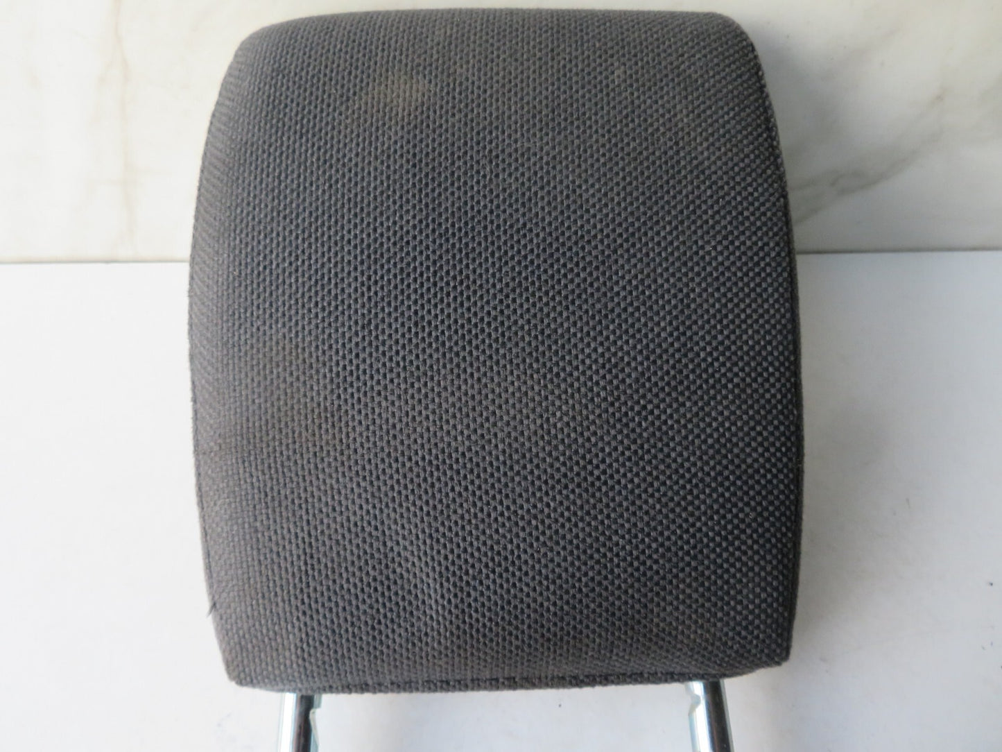 LAND ROVER DISCOVERY 3 REAR MIDDLE HEAD REST CLOTH 2005-2009 AMS1431-6