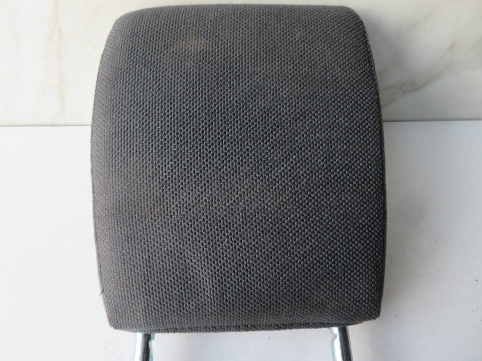 LAND ROVER DISCOVERY 3 REAR MIDDLE HEAD REST CLOTH 2005-2009 AMS1431-6