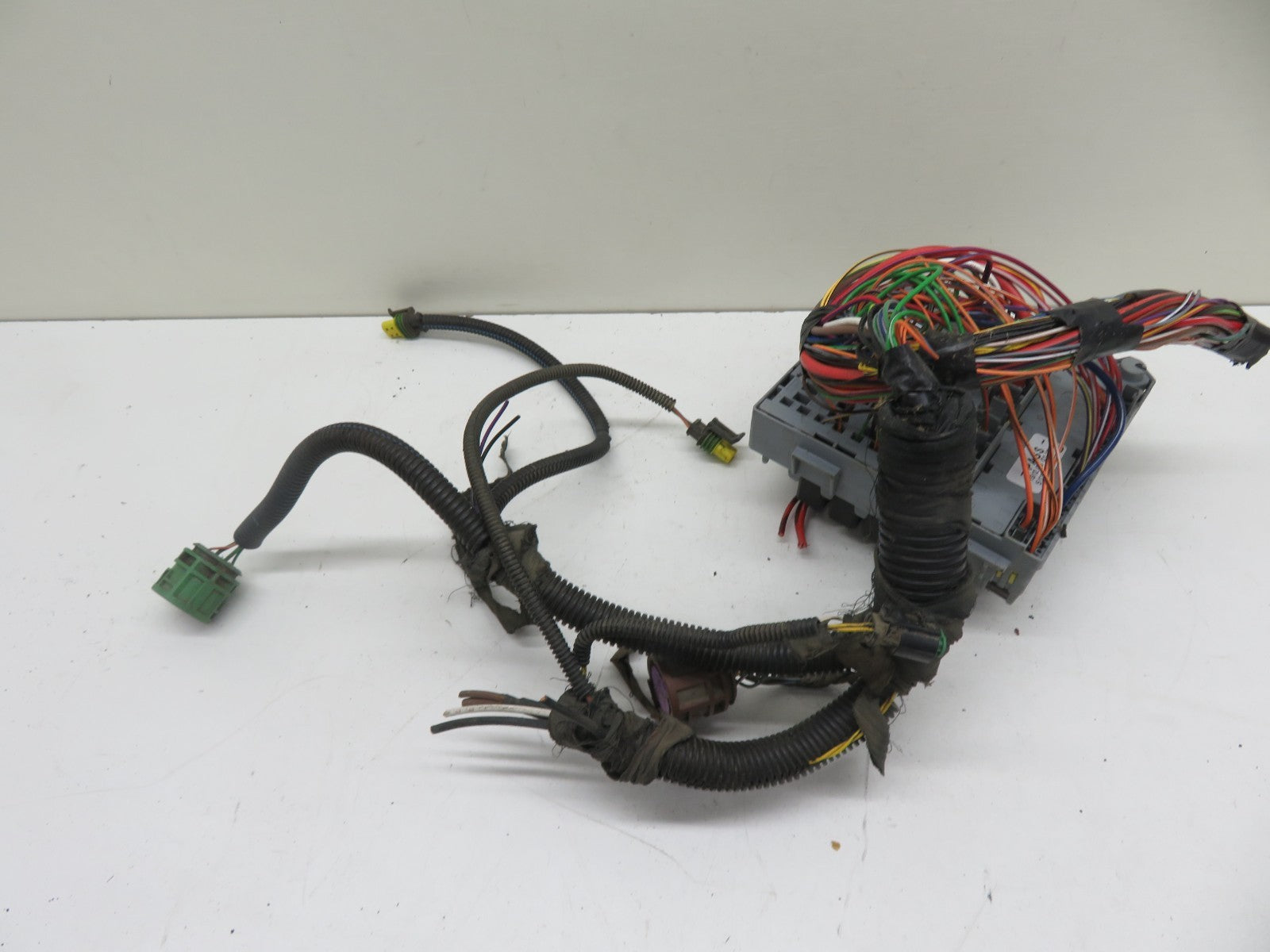 FIAT 500 ENGINE BAY FUSE BOX 51781452 2007-2012 1854-11