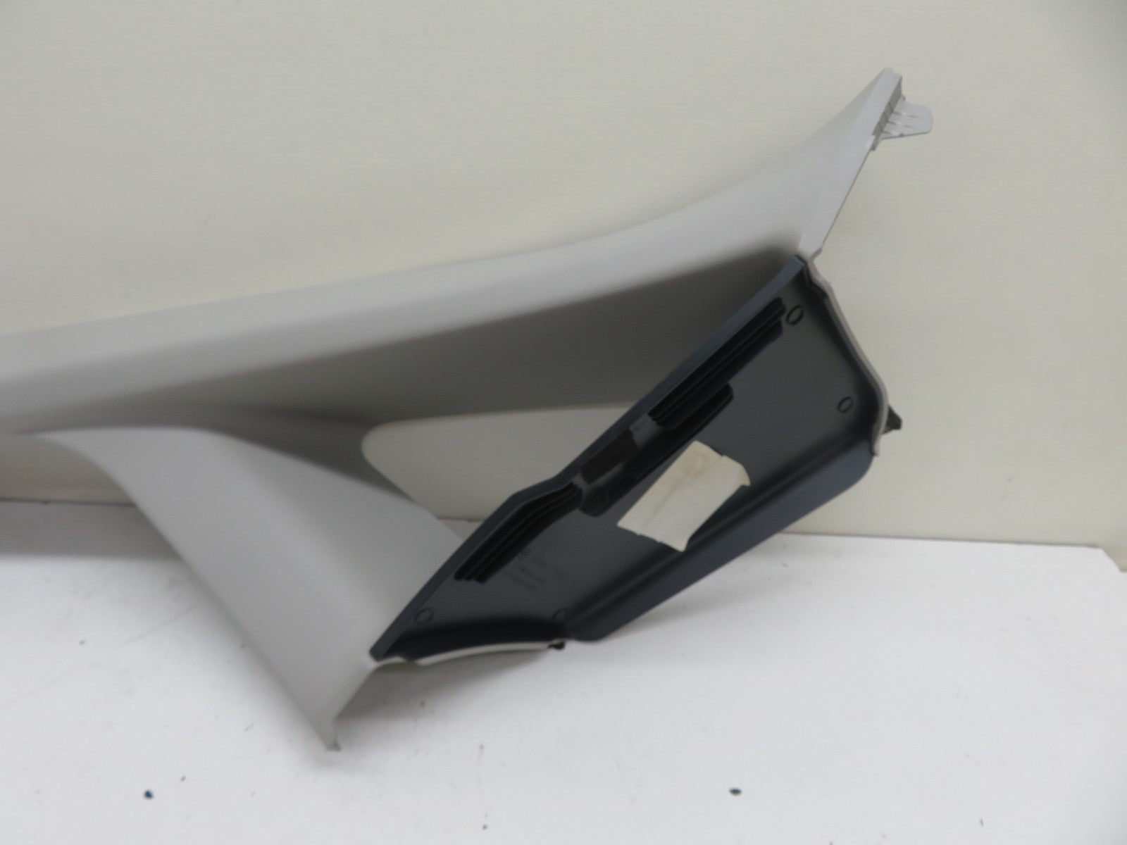 FORD C MAX NSF PASSENGER A PILLAR TRIM 2010-2015