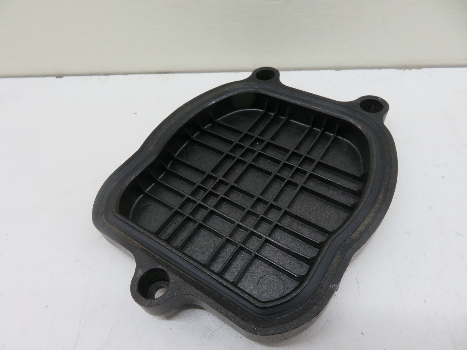 VAUXHALL MOKKA HEADLIGHT BULB COVER TRIM OS DRIVER 2012-2016 1147-7