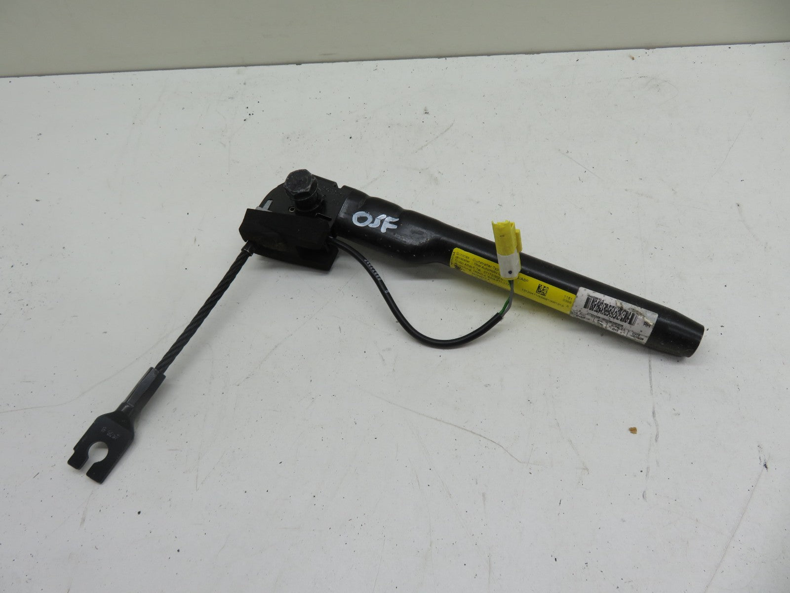 FIAT 500 OS DRIVER SEAT BELT TENSIONER 07354528100 2007-2012 1854-5