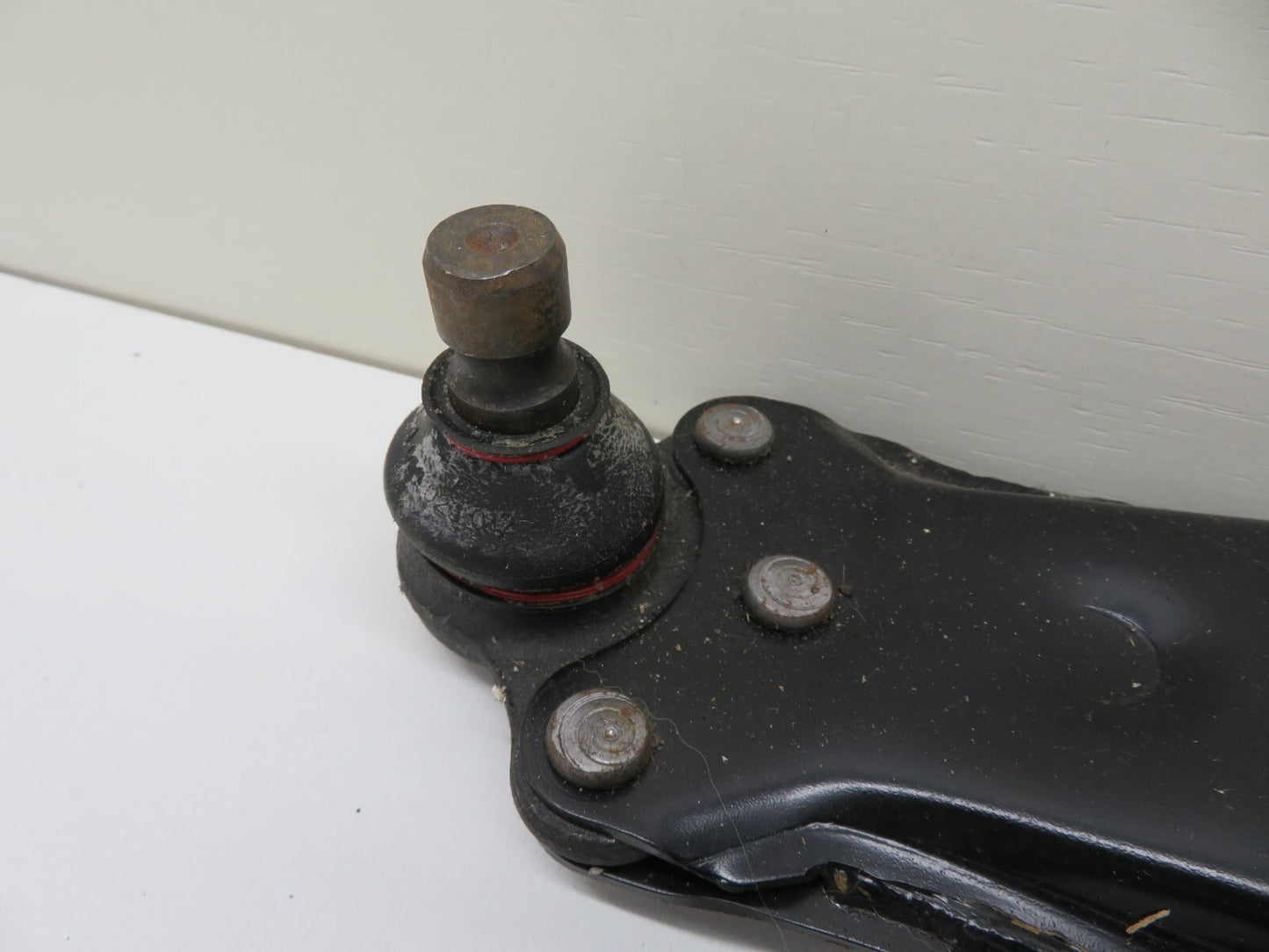 NS PASSENGER FRONT LOWER CONTROL ARM FOR VAUXHALL VECTRA 1995-2002 BW1660