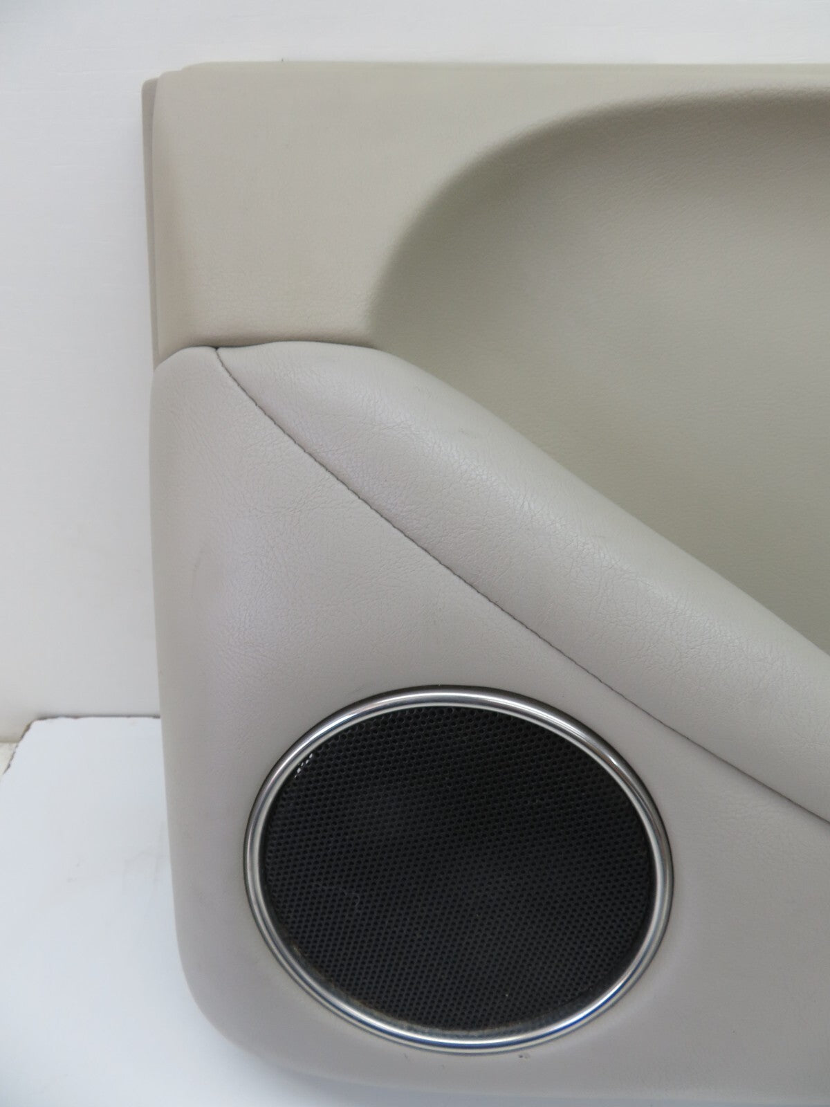 JAGUAR XJR OSR REAR RIGHT INTERIOR DOOR PANEL WITH SPEAKER ASHTRAY 1994-2001