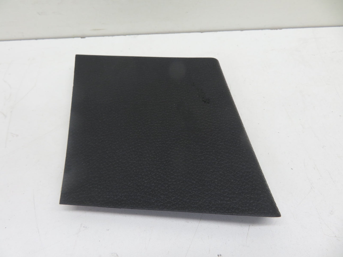 VW GOLF MK6 REAR LIGHT ACCESS TRIM OS 5K6867658 2009-2013 1500-7