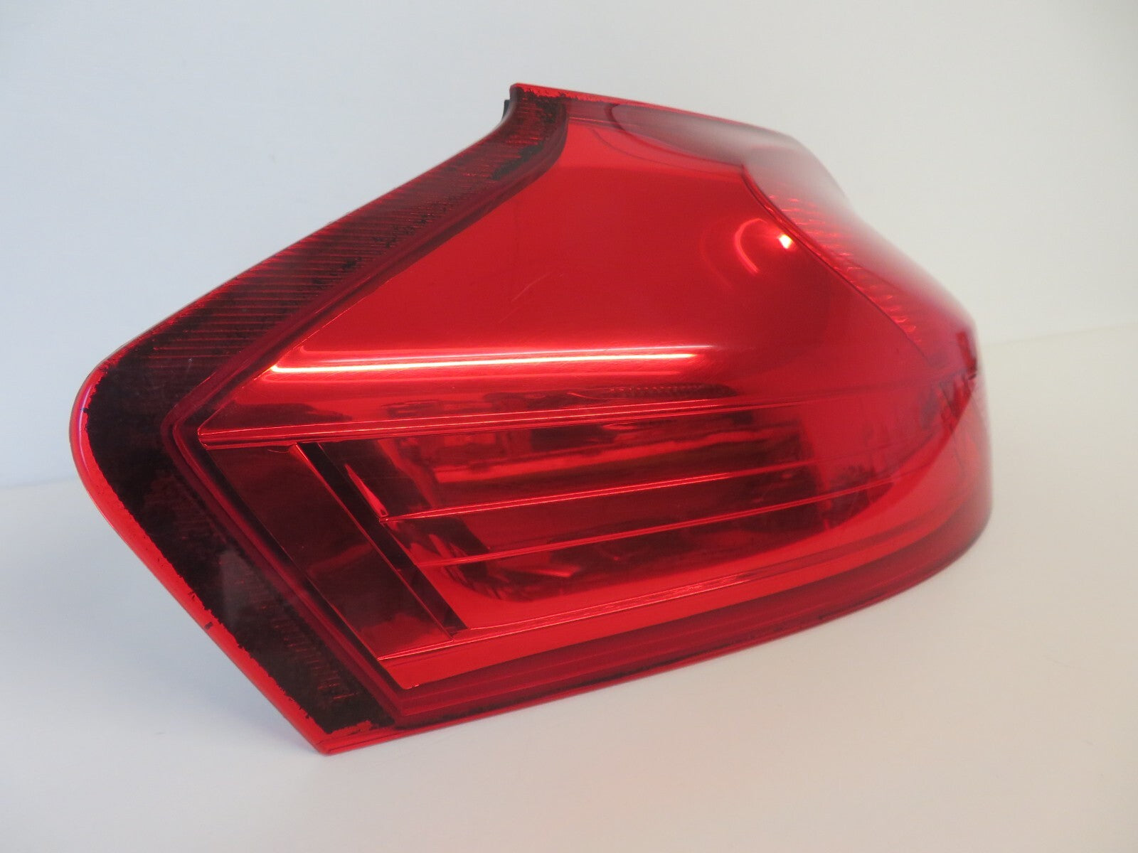 VAUXHALL INSIGNIA ESTATE NSR PASSENGER TAIL LIGHT 13277877 2008-2013 OSBK1731