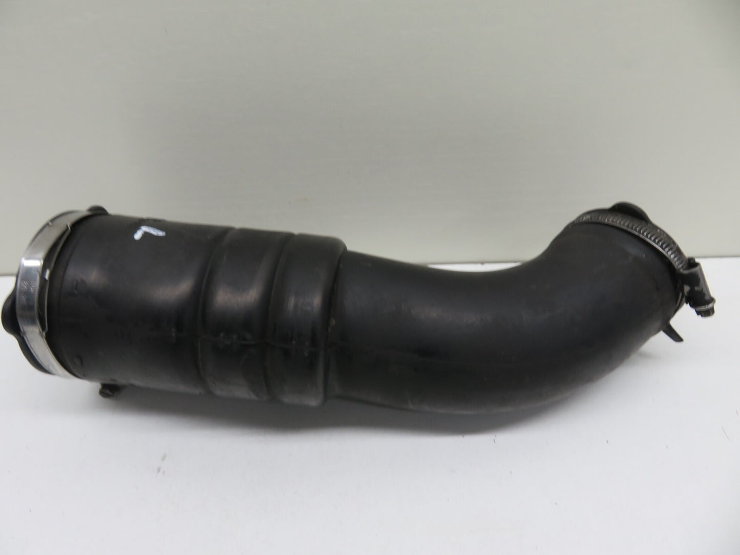 FORD FOCUS MK2 ST225 AIR INTAKE PIPE 08692401 2006-2010 1654-7