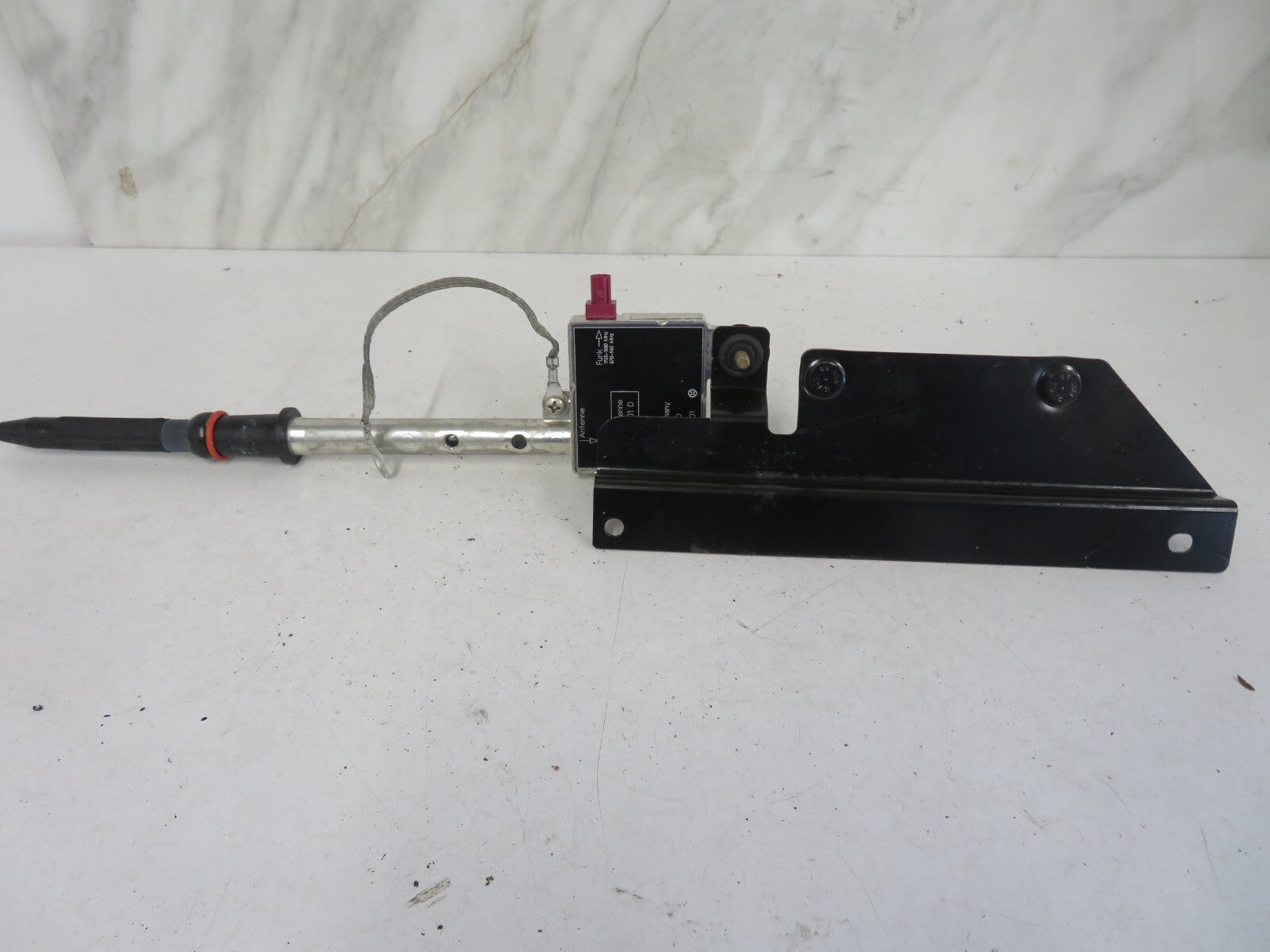 AUDI A8 D2 RADIO ANTENNA AERIAL MODULE 4B5035501D 1998-2002 1636-11