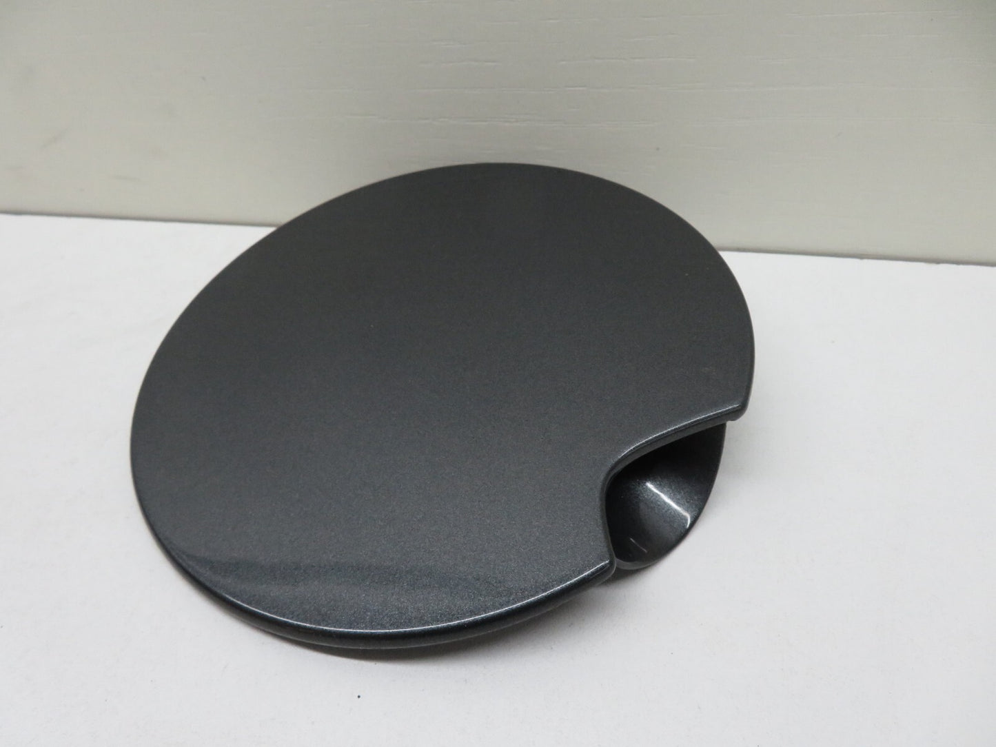 PEUGEOT 3008 GREY FUEL TANK DOOR FLAP COVER 9682803080 2008-2016 1626-9