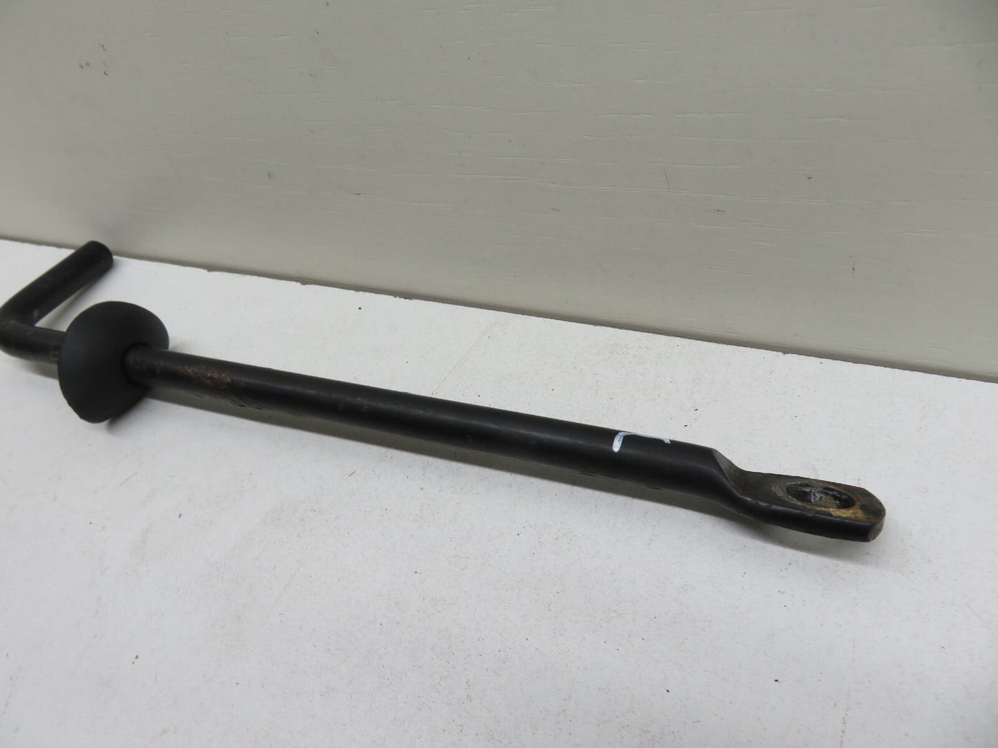 BMW E36 NS PASSENGER SEAT BELT FIXING BRACKET 1991-1998 1658-7