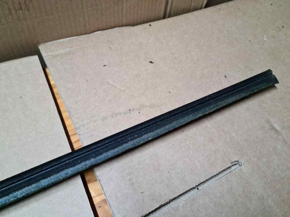 SUZUKI JIMNY NS DOOR WEATHER STRIP 1998-2015 