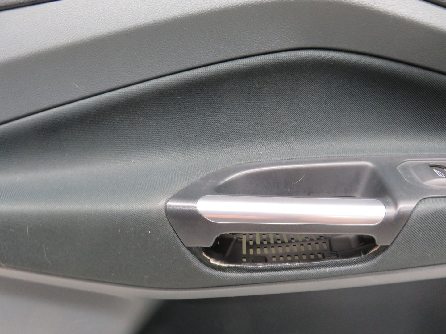 FORD C MAX NSF FRONT PASSENGER INTERIOR DOOR CARD 2010-2015