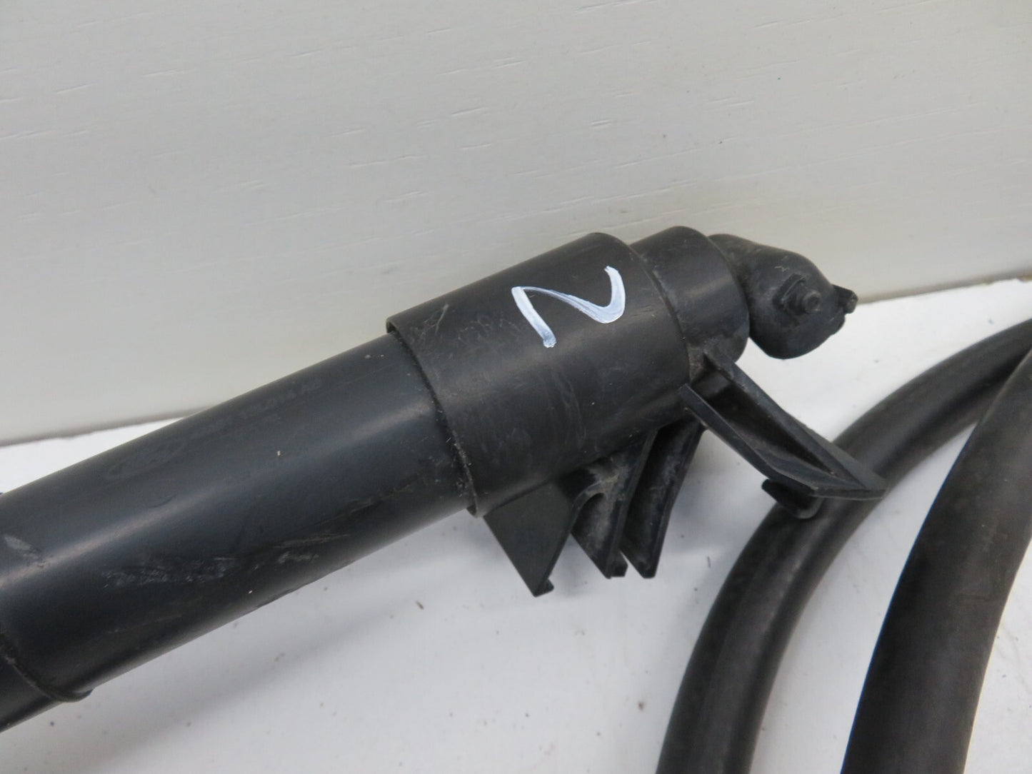 FORD FOCUS ST OS DRIVER HEADLIGHT WASHER JET 4M51-131014-AB 2006-2010 1299-2