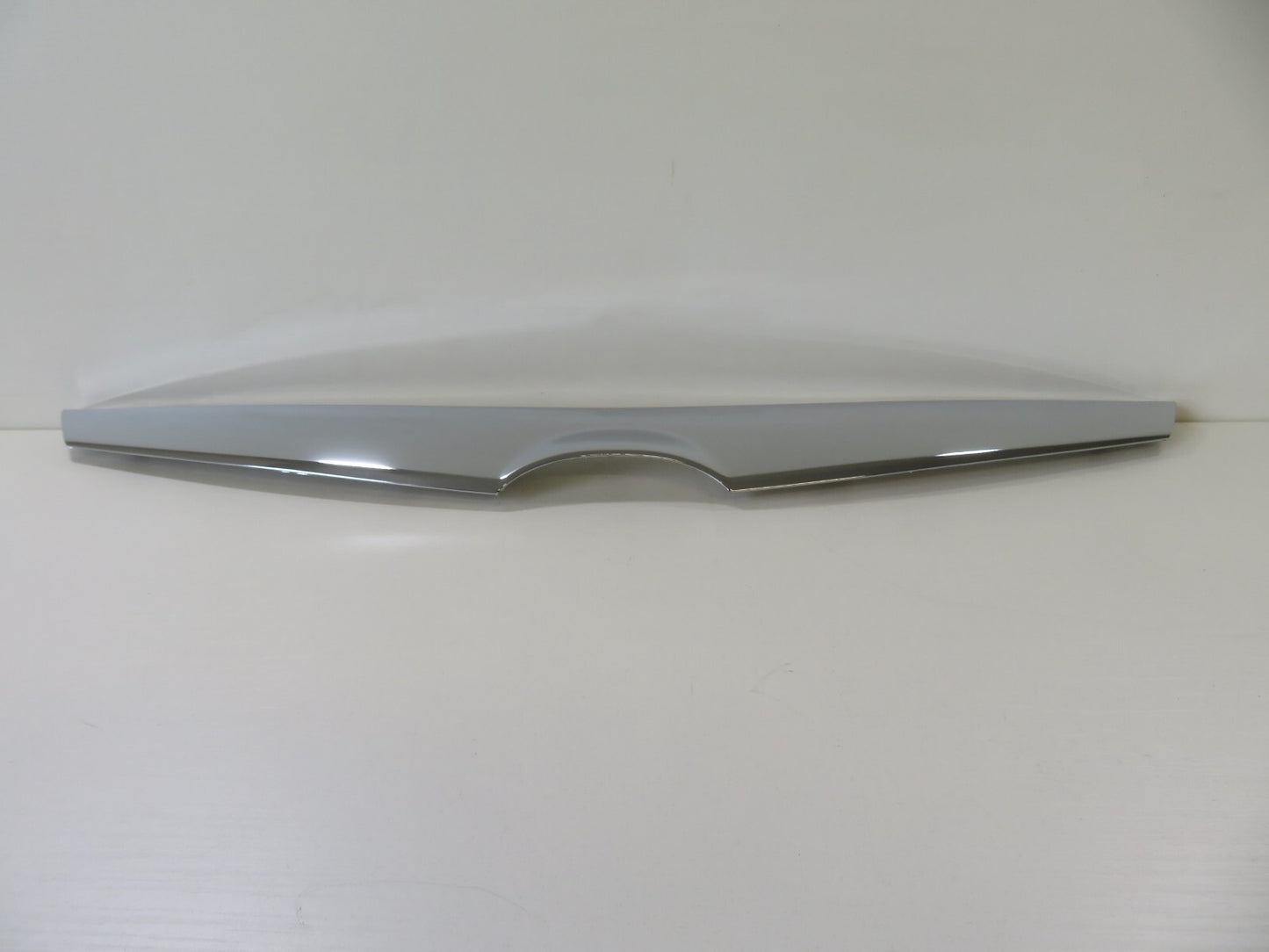 FRONT UPPER GRILLE CHROME TRIM FOR MAZDA 6 MZ0492305 2002-2008