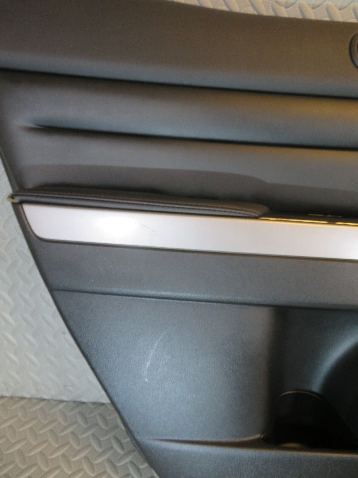 MAZDA CX7 NSR DOOR CARD 2010-2012