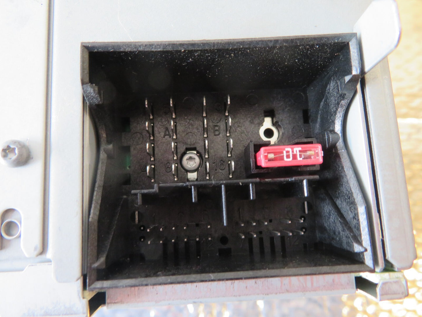 VOLKSWAGEN VW TOURAN CD RADIO HEAD UNIT 3C8035195 2003-2010 AMS1410-2