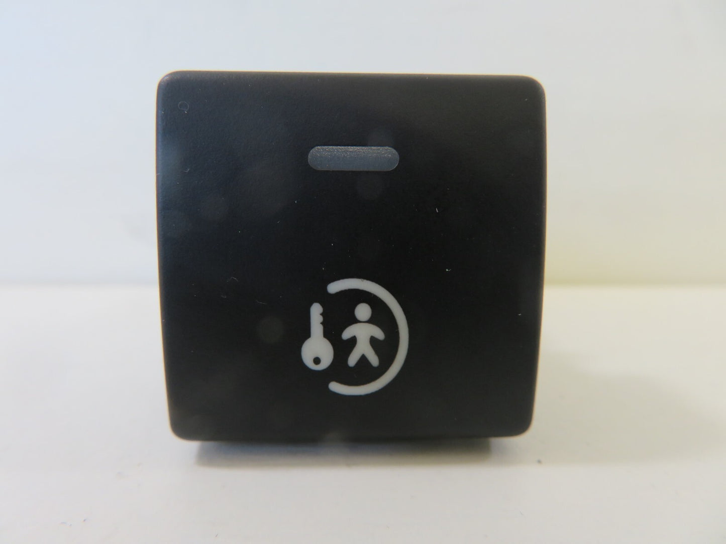 PEUGEOT 308 CHILD LOCK SWITCH 96593246XT 2007-2013 1349-25