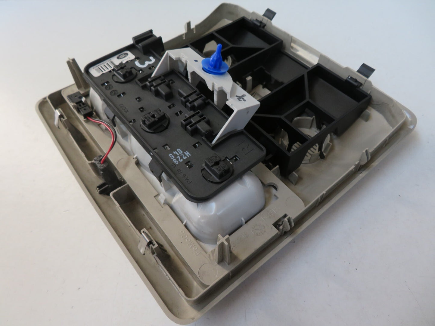 LAND ROVER DISCOVERY 3 INTERIOR ROOF LIGHT 2005-2009 AMS1212-3