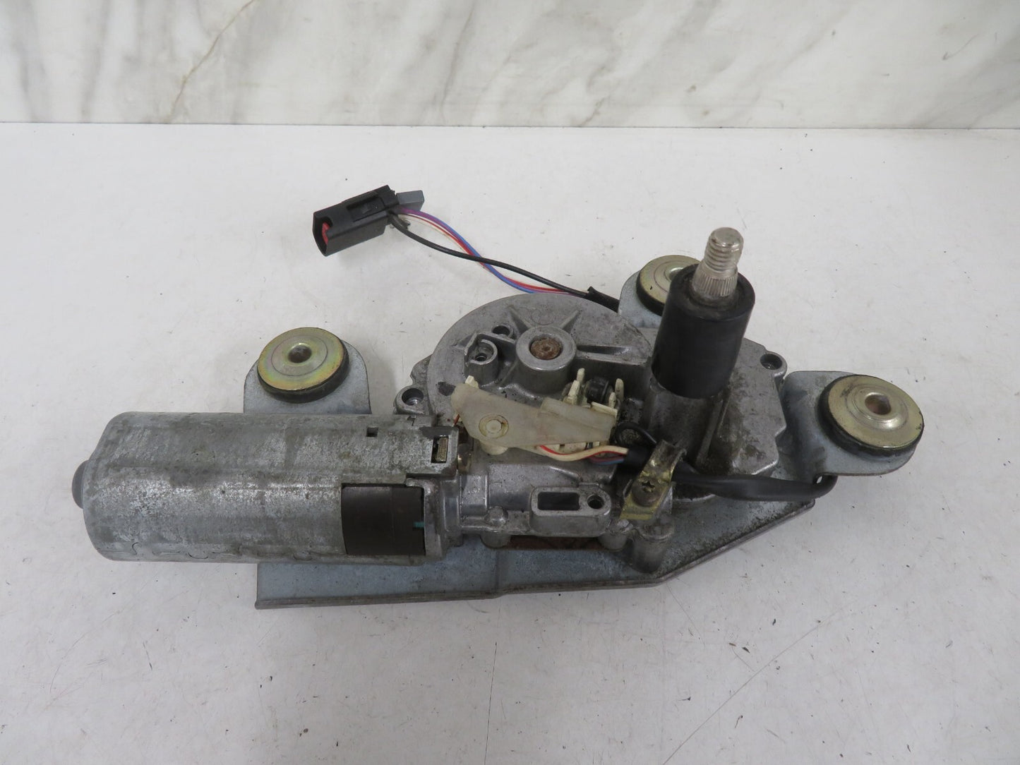 FORD ESCORT MK6 REAR WIPER MOTOR 93AG-17K441-H1B MISC1634-3