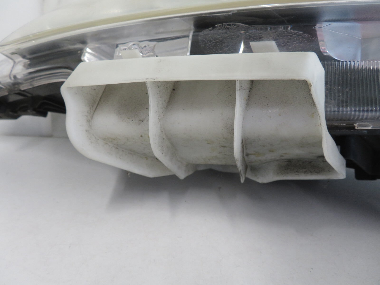 PEUGEOT 4007 NS XENON HEADLIGHT 2007-2012 BK1234