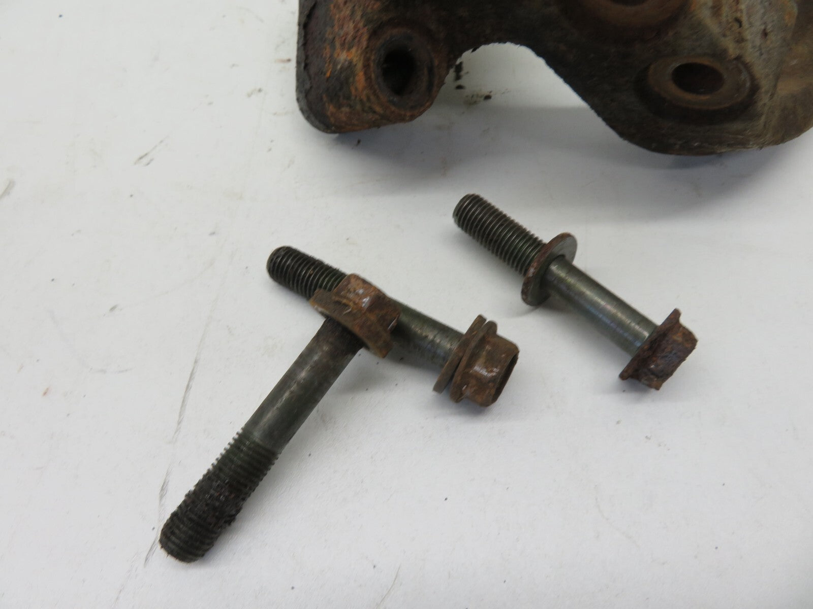 TOYOTA MR2 MK2 3SGTE REV 1-2 TURBO ENGINE BRACKET 1989-1993 REF1715