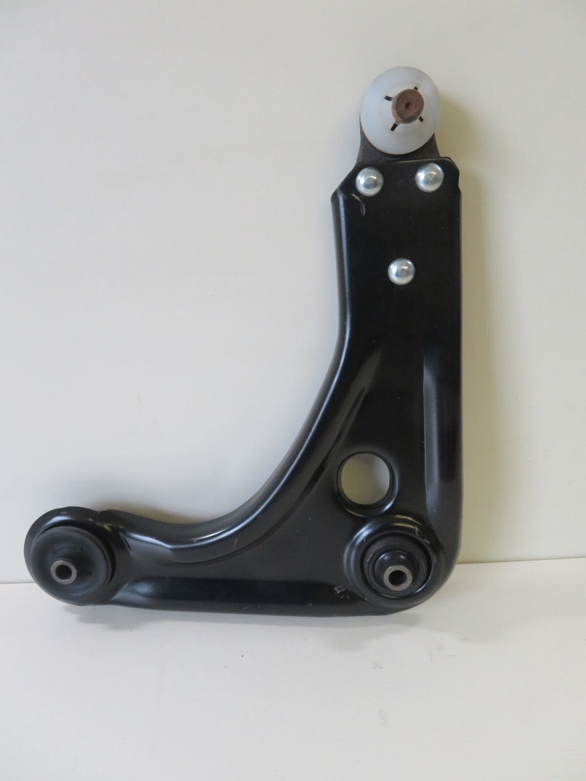 NS PASSENGER FRONT LOWER CONTROL ARM FOR FORD KA MK1 1997-2008 BSJ1899S