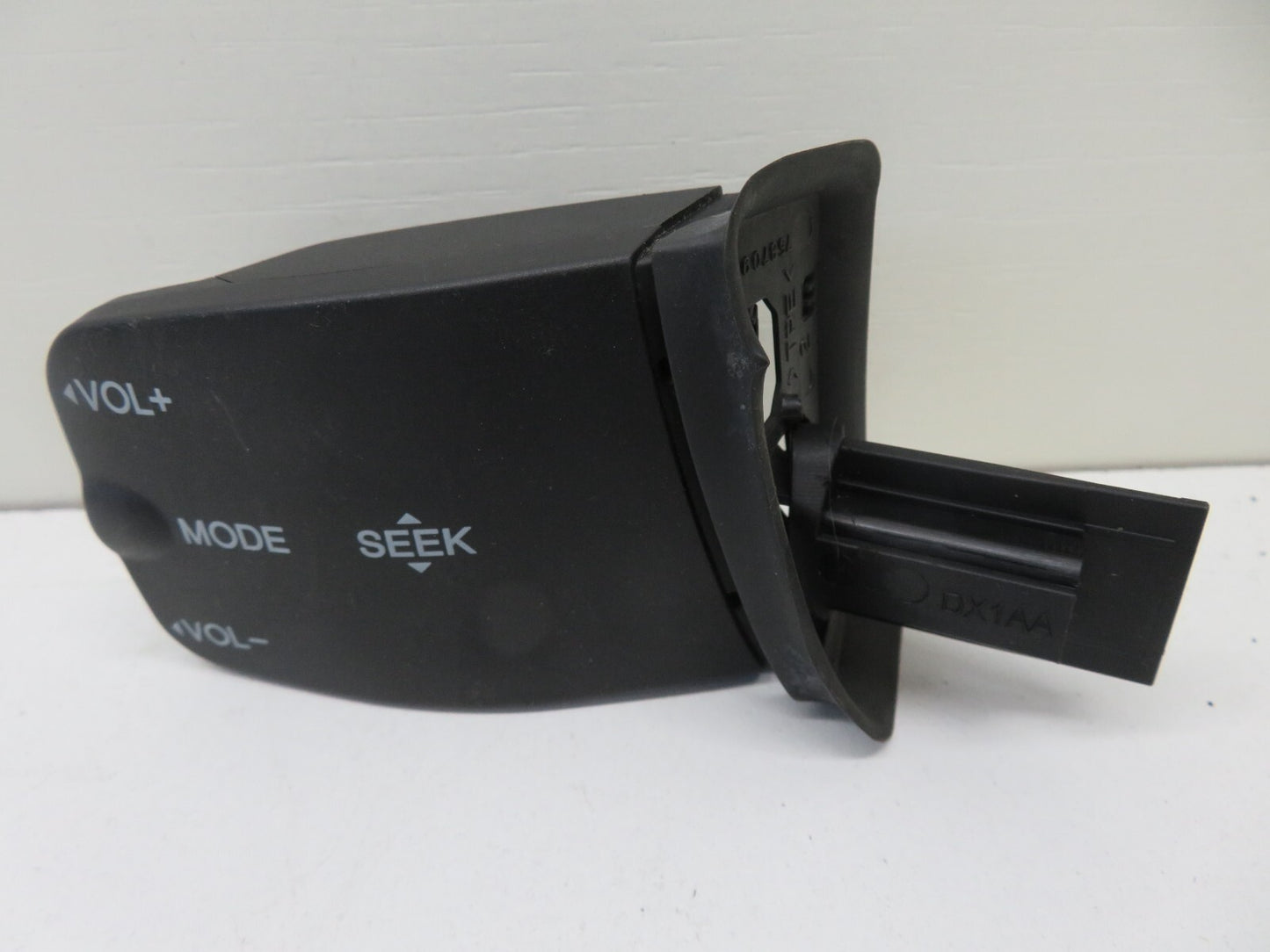 FORD FOCUS ST STEERING WHEEL VOLUME CONTROL SWITCHES 2006-2010 1299-19