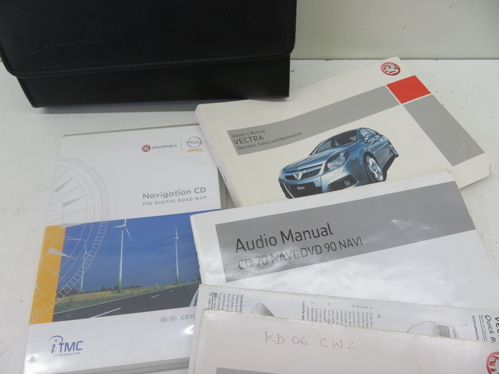 VAUXHALL VECTRA C OWNERS MANUAL WITH FOLDER 2002-2008 KF55-1