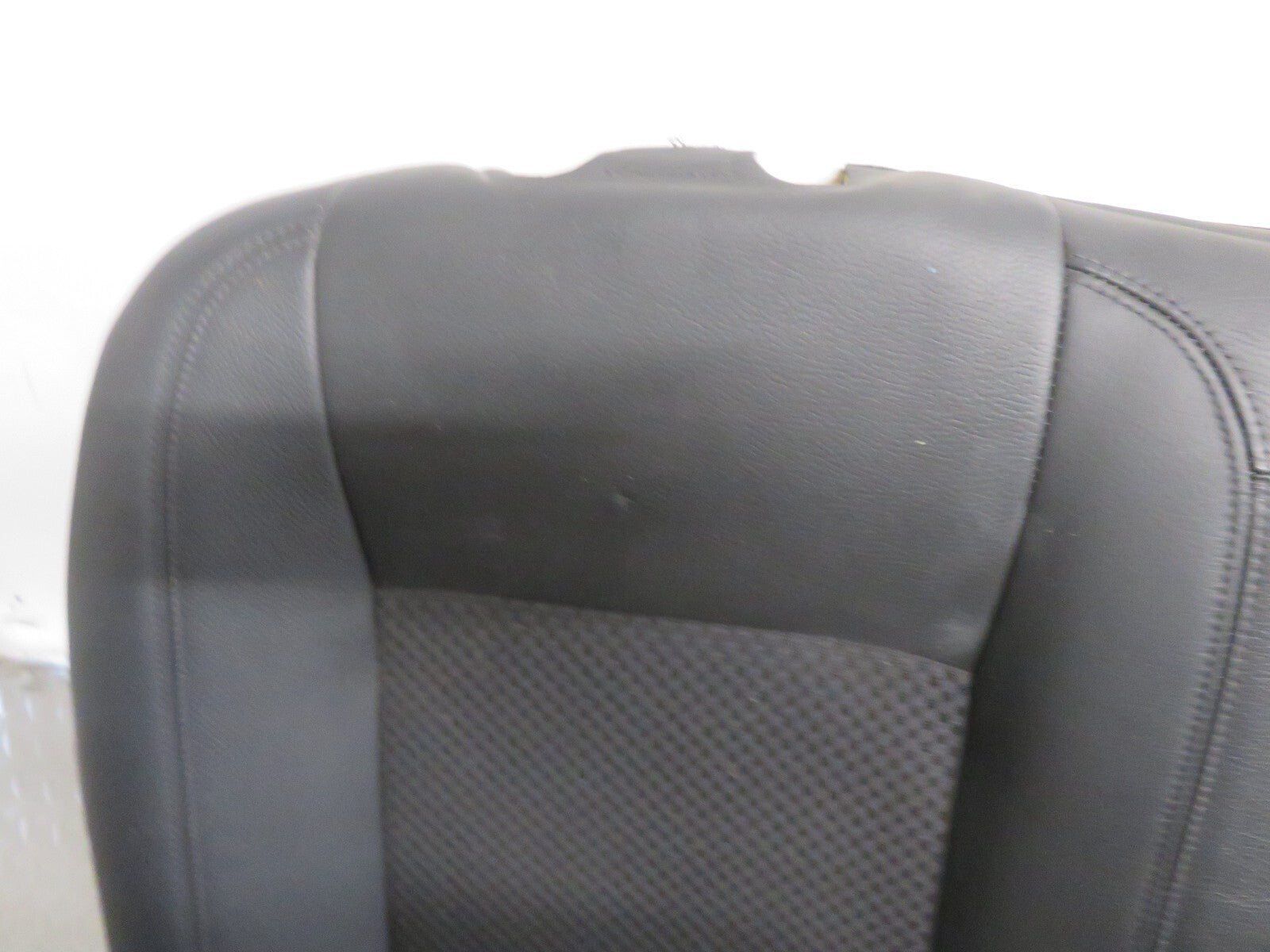 FORD FOCUS MK2 CC REAR HALF LEATHER SEAT BACK REST 2005-2010