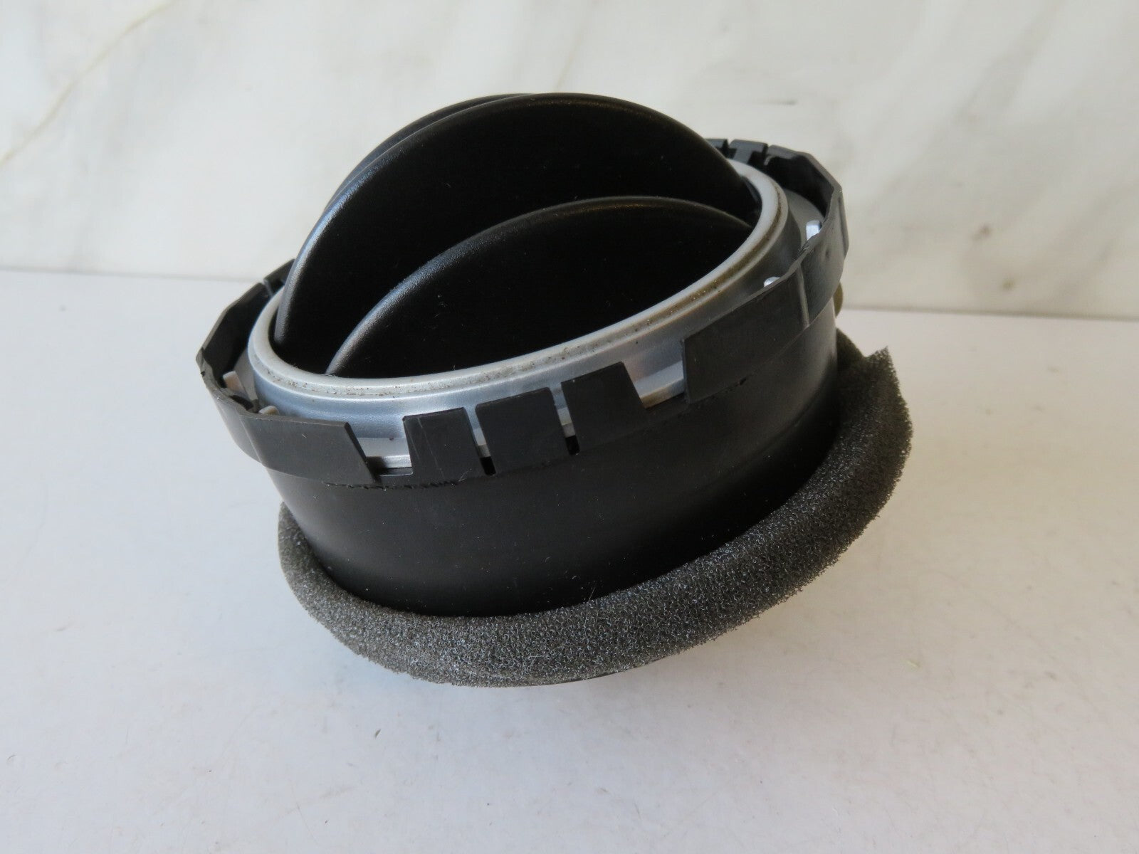 MITSUBISHI COLT CZ1 DASHBOARD AIR VENT 04-08 AMS1652-2