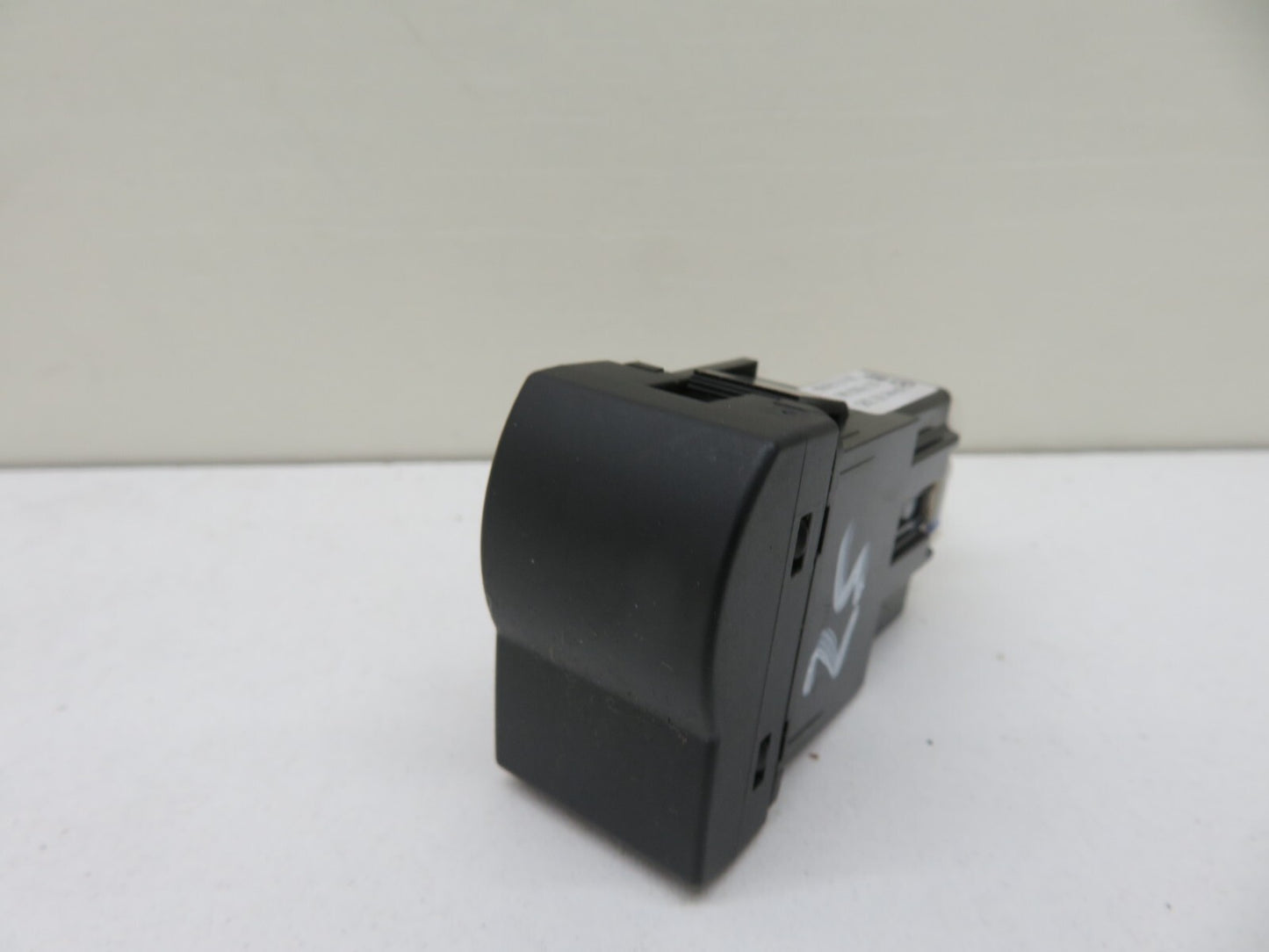 MAZDA CX7 SWITCH BLANK BP4K55225 2008-2012 1325-25