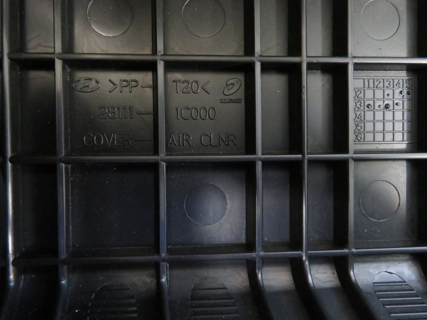 HYUNDAI GETZ AIR FILTER BOX 28111-1C000 2002-2005 1647-1