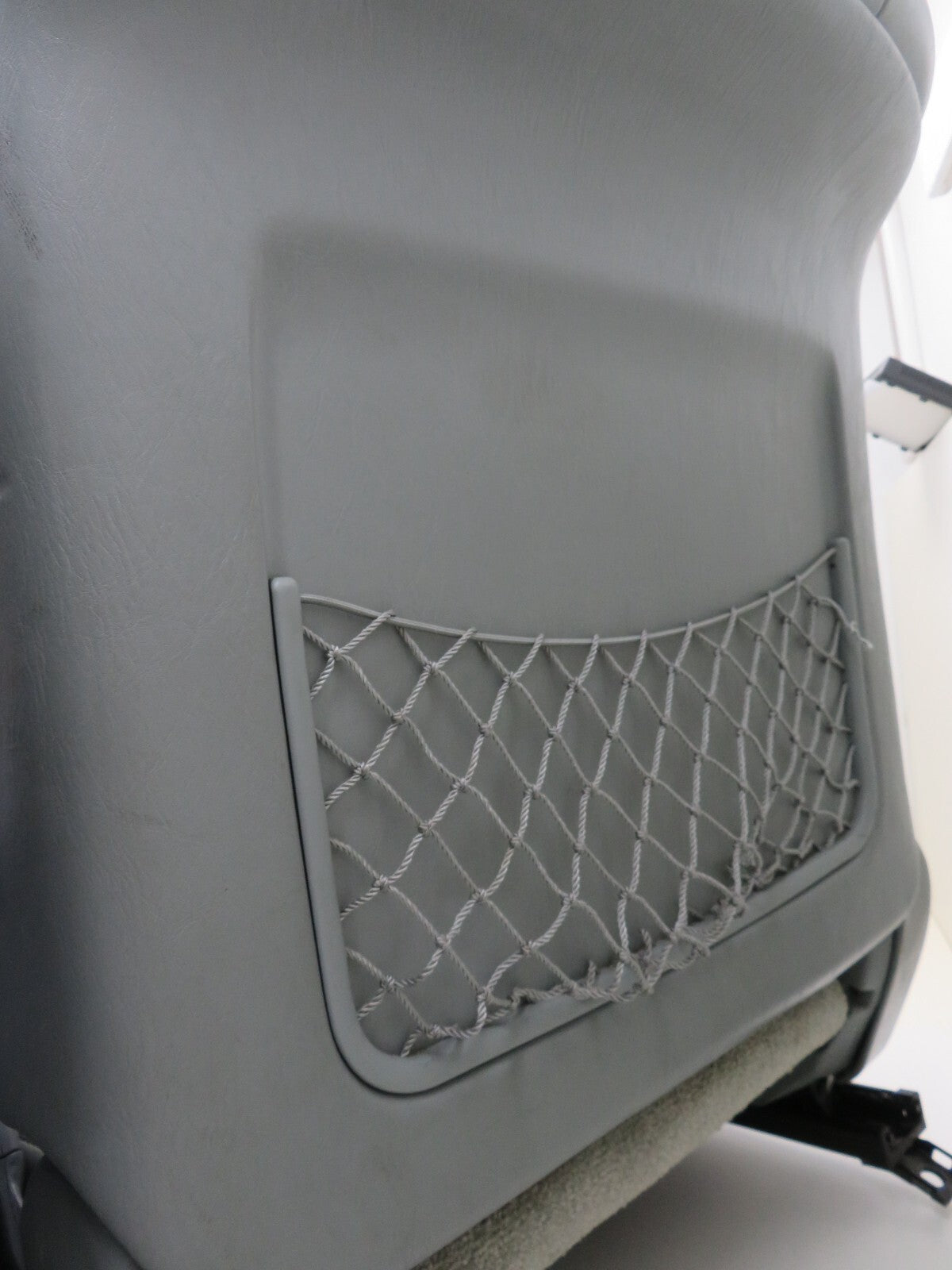 TOYOTA LEXUS SOARER SC400 FRONT GREY LEATHER SEATS PAIR (SEE PHOTOS)  1991-1999