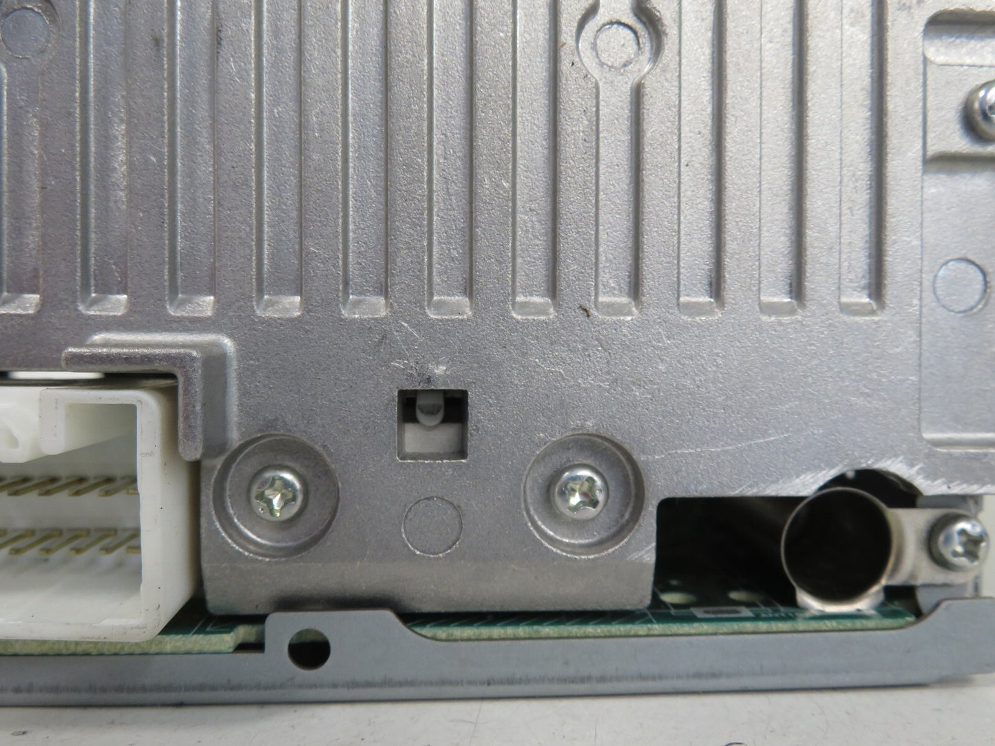 PEUGEOT 4007 RADIO CD HEAD UNIT DY-3W69U-3 2007-2012 1603-18