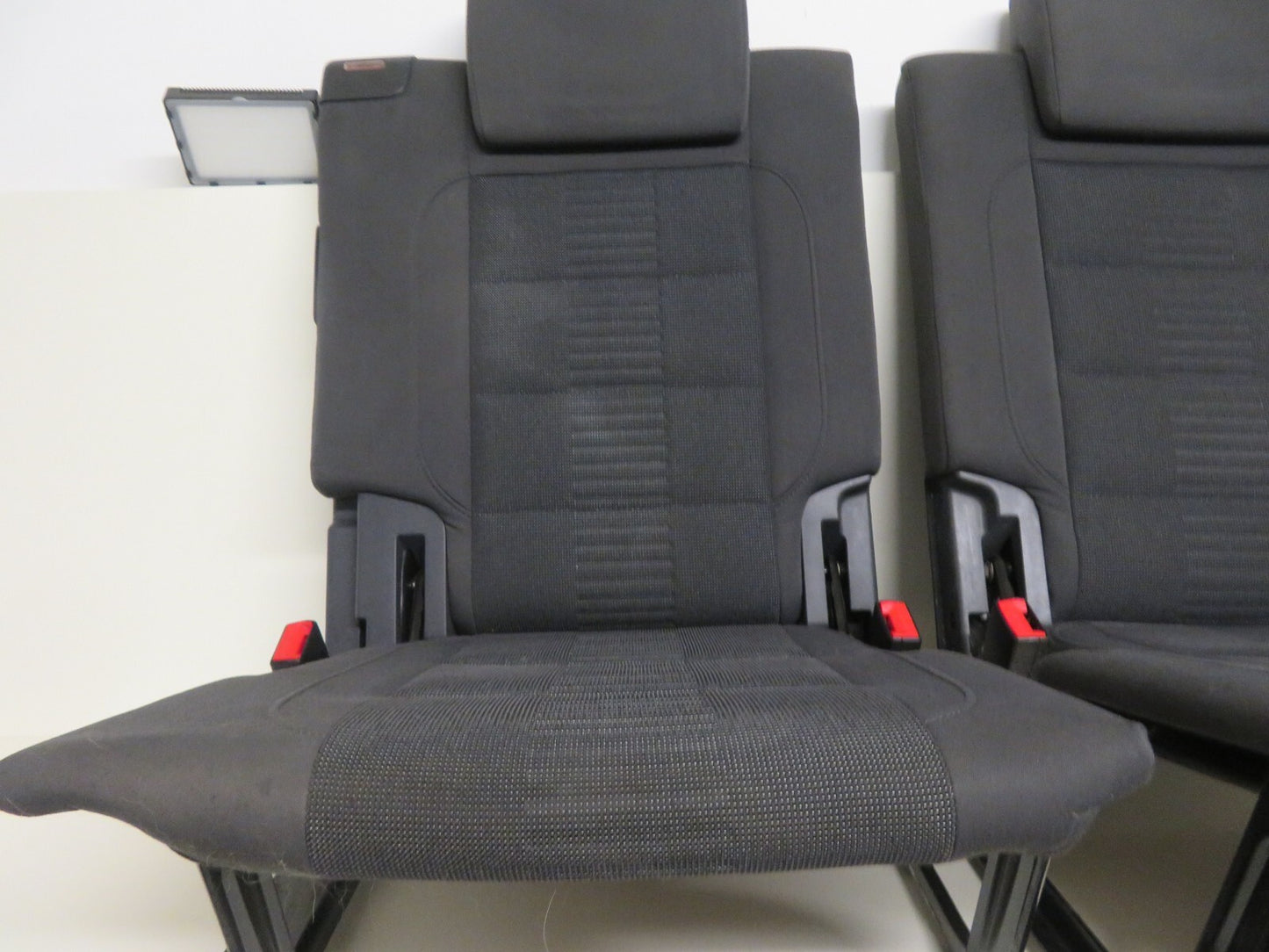 VOLKSWAGEN VW TOURAN REAR THIRD ROW CLOTH SEATS CADDY 2K 2003-2009