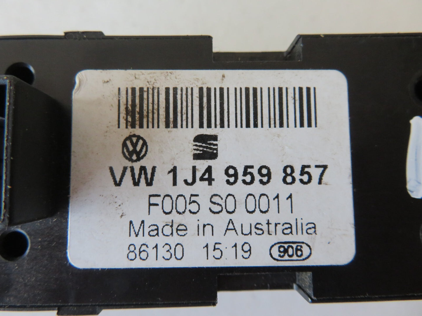 VOLKSWAGEN VW BORA GOLF OS WINDOW SWITCHES 1J4959857 1998-2004 AMS1036-1