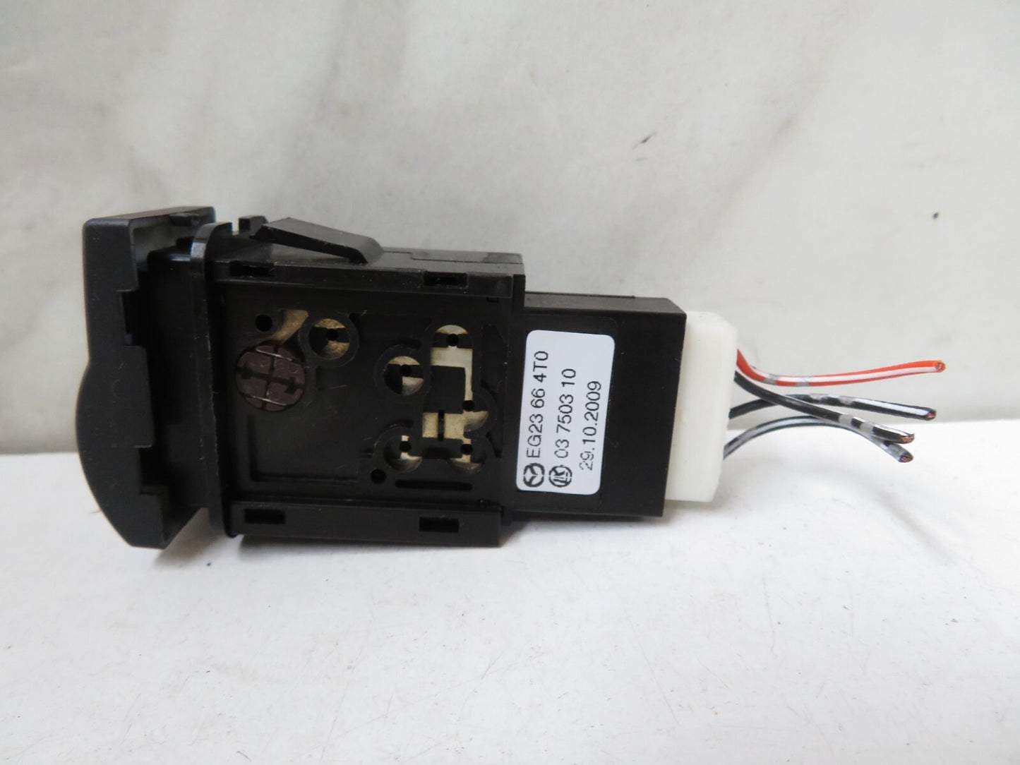 MAZDA CX7 TCS OFF SWITCH EG23664TO 2009-2012 A1624