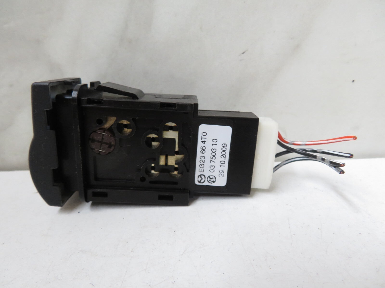 MAZDA CX7 TCS OFF SWITCH EG23664TO 2009-2012 A1624
