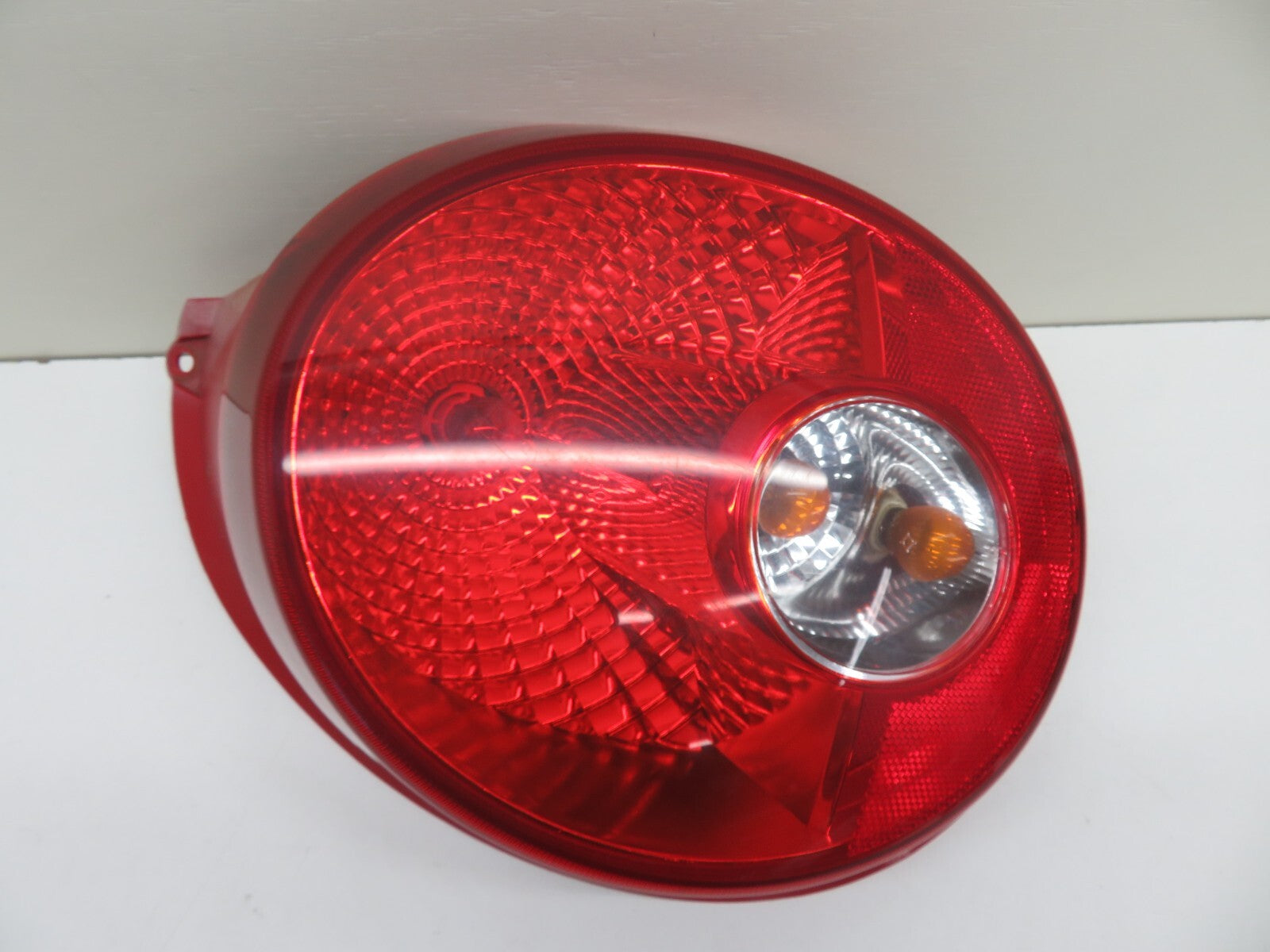 CHEVROLET OS DRIVER REAR TAIL LIGHT 2005-2010 1228-1