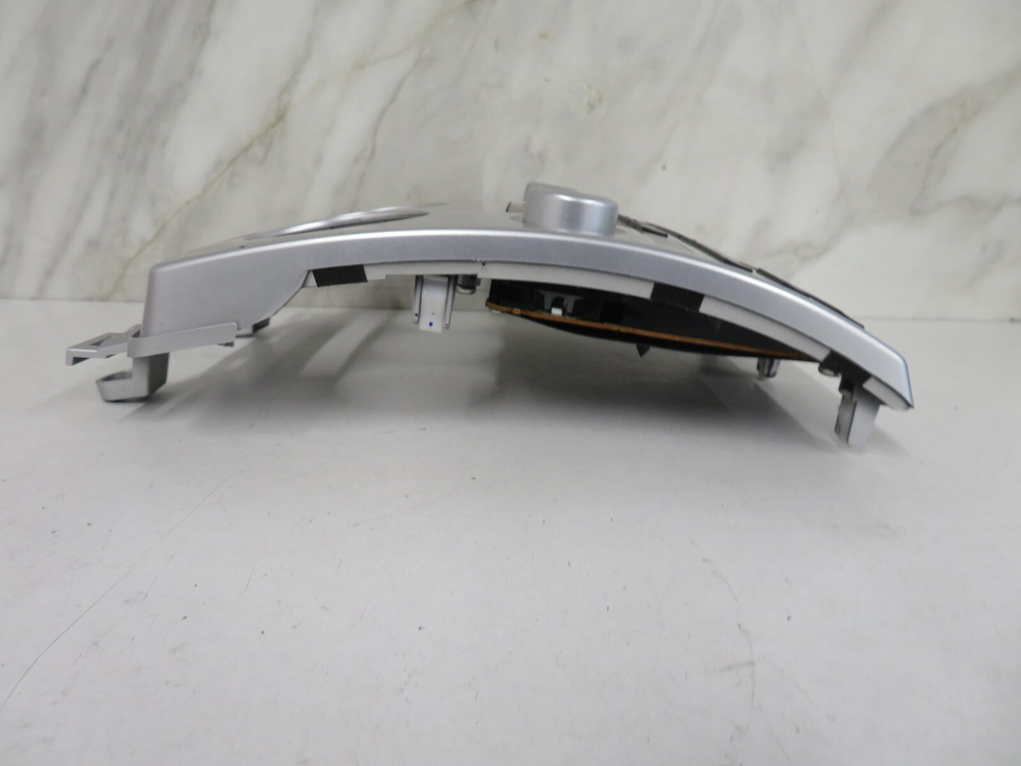 MAZDA 5 RADIO CD HEAD UNIT CC6079EG0 FASCIA TRIM 2006-2010 1511-2