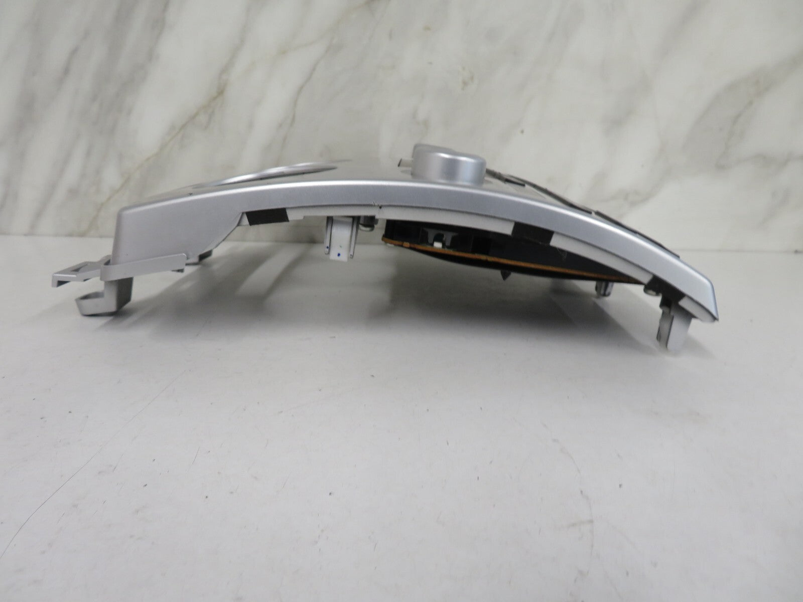 MAZDA 5 RADIO CD HEAD UNIT CC6079EG0 FASCIA TRIM 2006-2010 1511-2