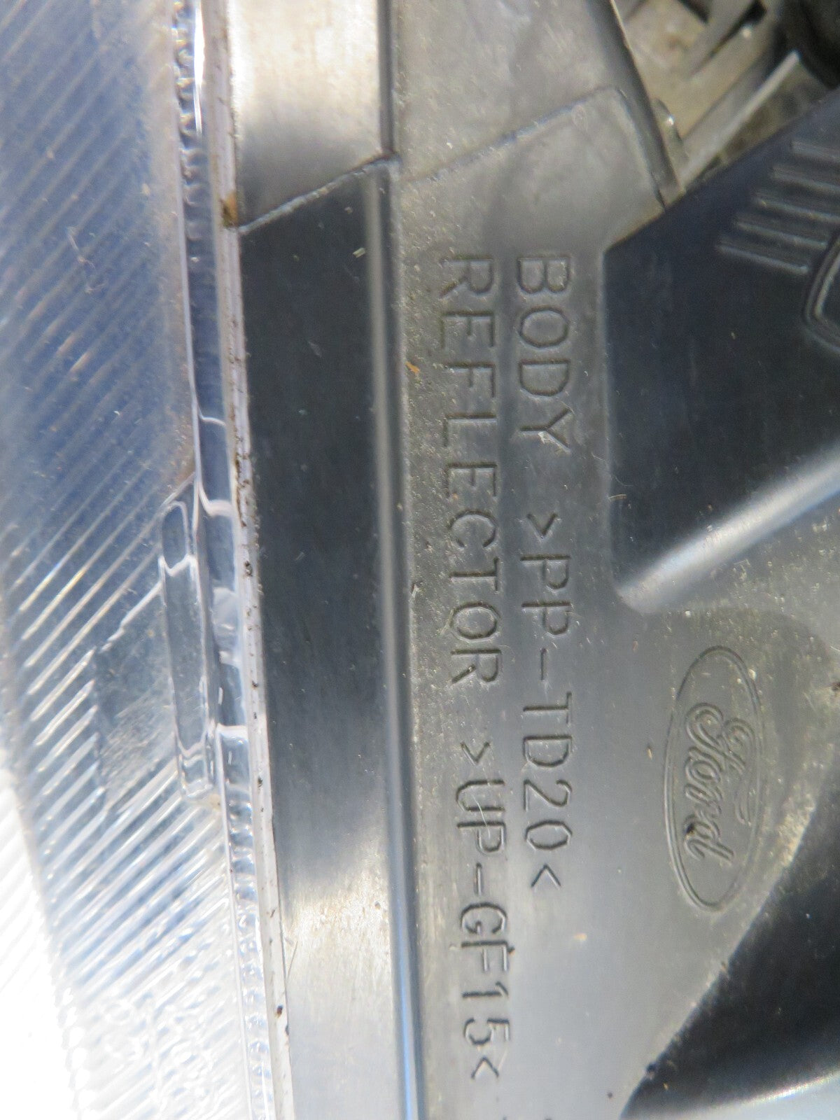 FORD FOCUS MK2 CC OS DRIVER HEADLIGHT 4M51-13W029-KE 2005-2008 1441-1