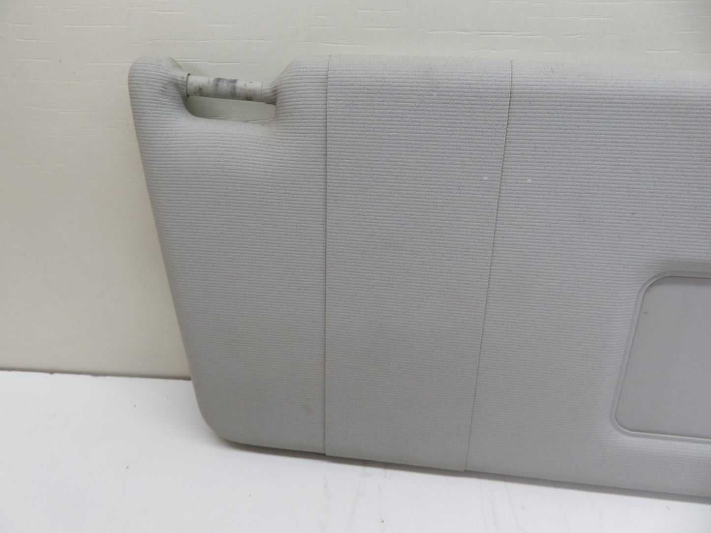 VW GOLF MK6 OS DRIVER SUN VISOR 2009-2013 REF-2