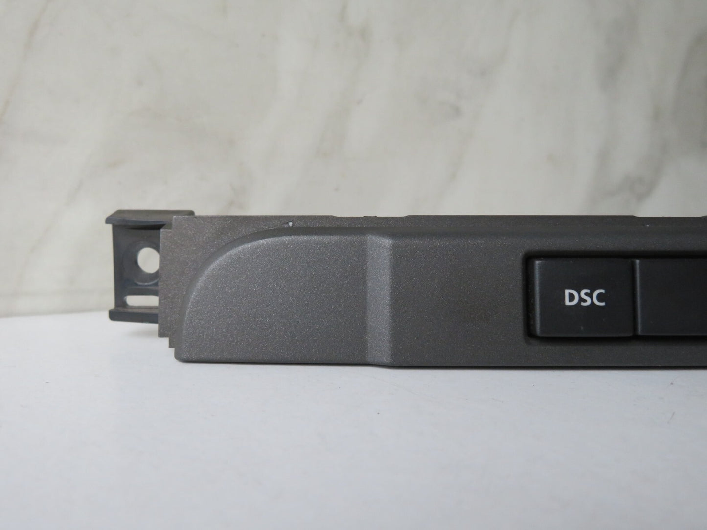 LAND ROVER DISCOVERY 3 HAZARD DOOR LOCK SWITCHES YUL500410 2005-2009 AMS1115-12