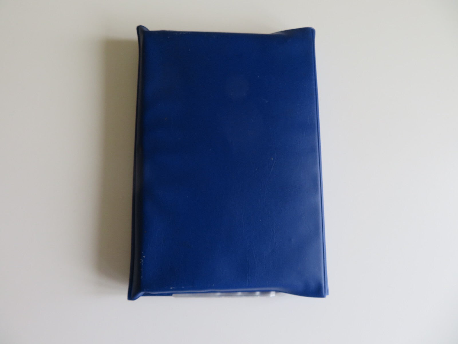 NISSAN MICRA OWNERS MANUAL WITH FOLDER 1997-2003 HM3-2