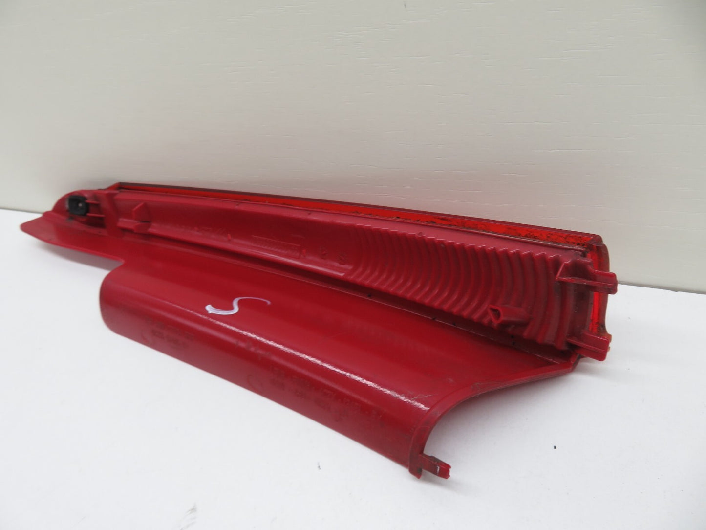 CITROEN C4 NSR REAR PASSENGER SIDE TAIL LIGHT REFLECTOR  2004-2010 WV06-5