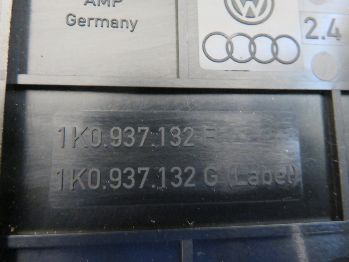 SKODA OCTAVIA ENGINE FUSE BOX COVER LID 1K0937132F 2006-2013 1214-6